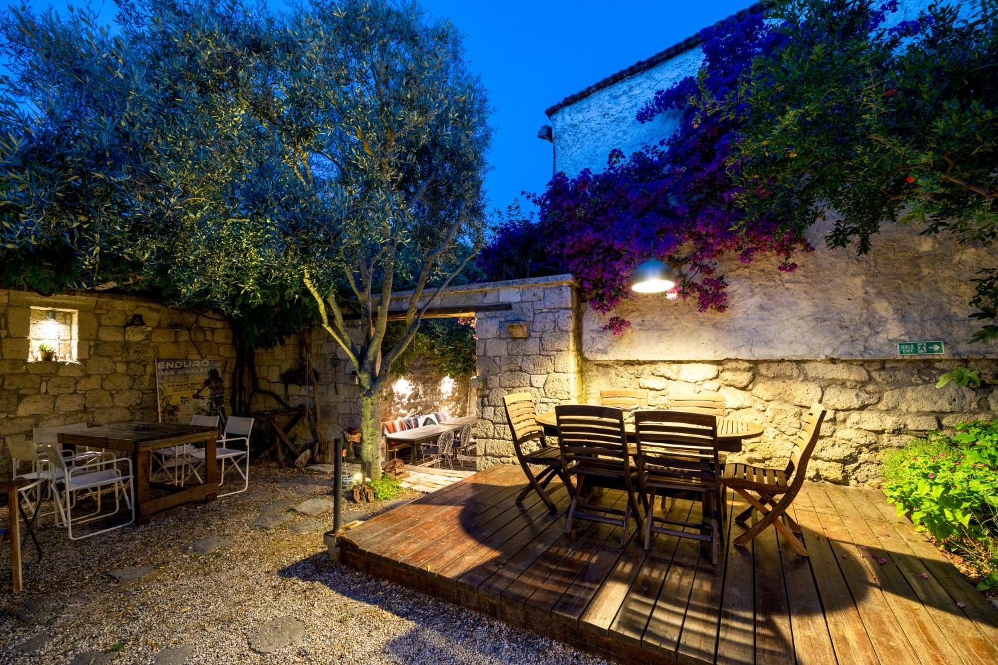 Hotel Sakin Ev Alaçatı Exterior foto