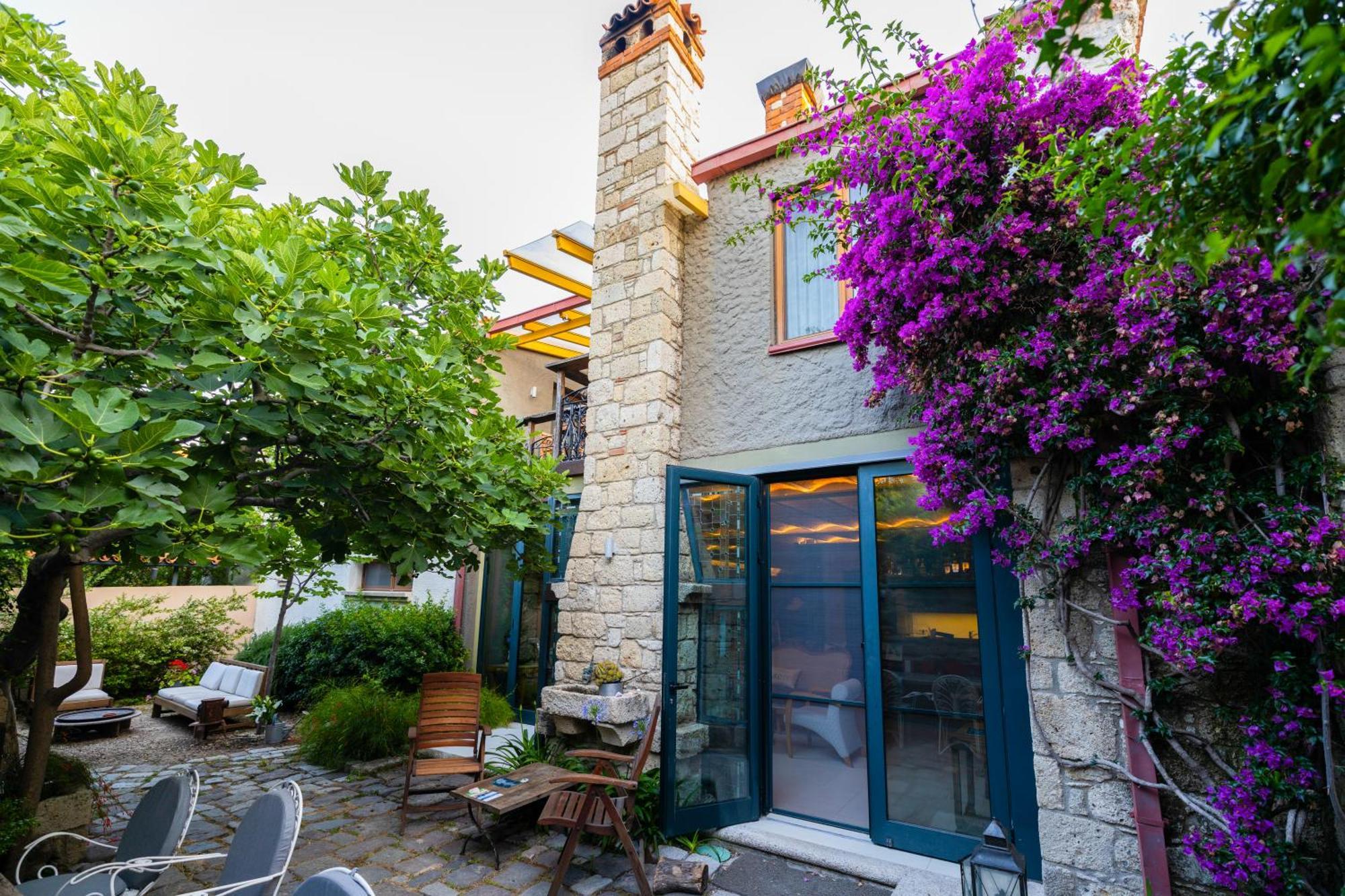 Hotel Sakin Ev Alaçatı Exterior foto